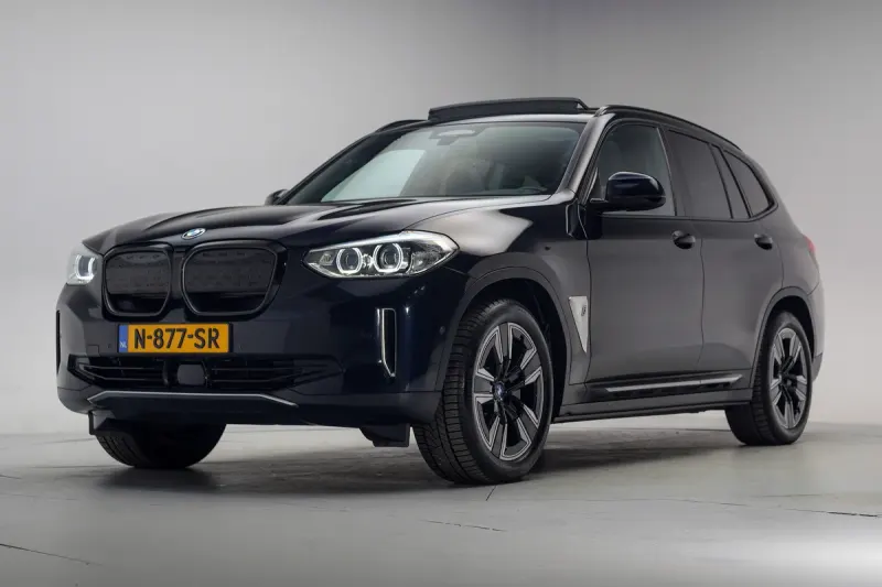 BMW iX3 (2021)