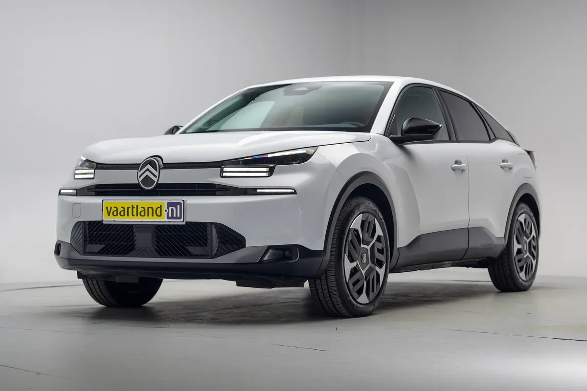 Citroën C4 (2025) — foto 1