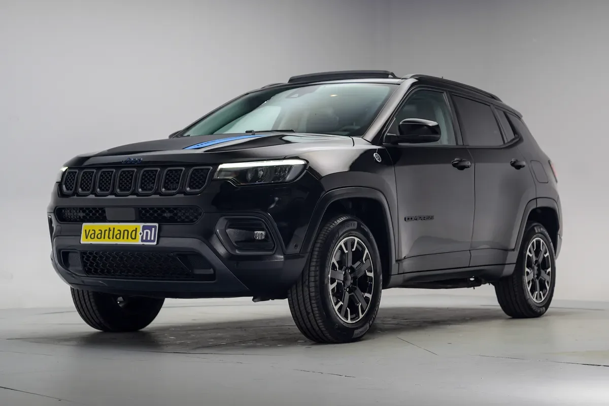 Jeep Compass (2022) — foto 1