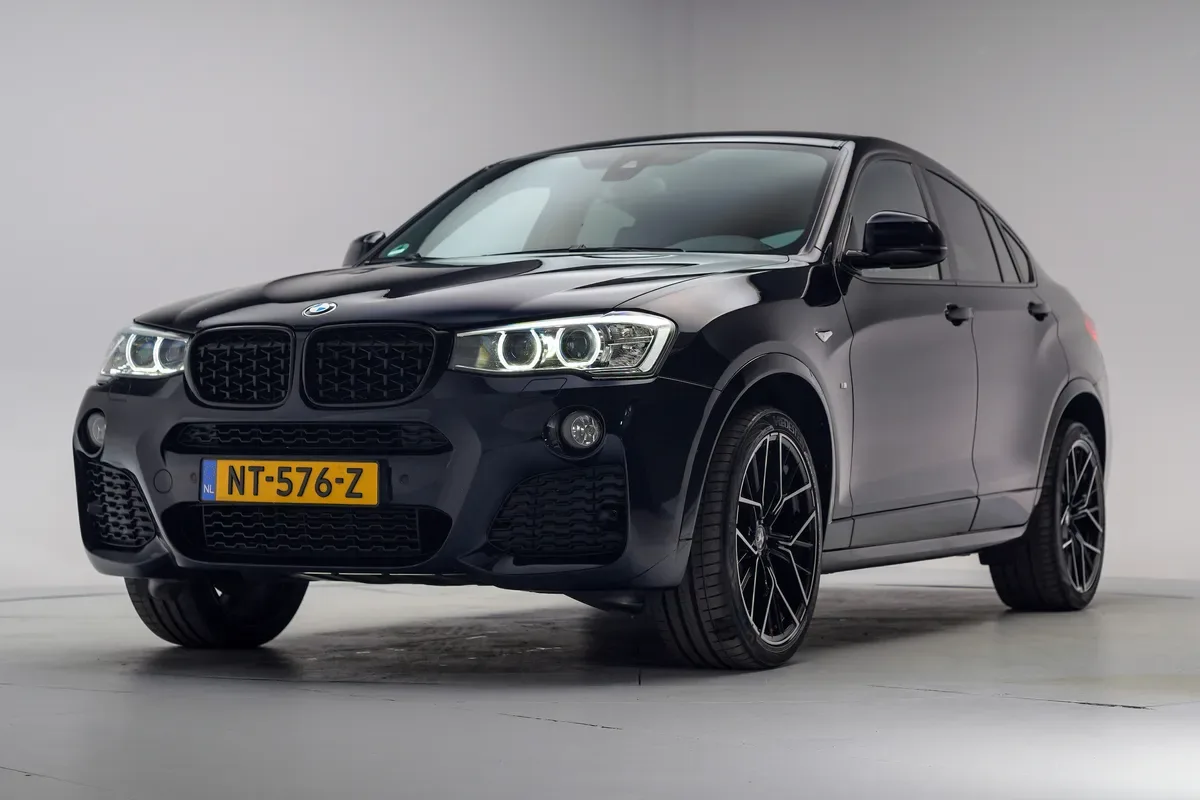 BMW X4 (2017) — foto 1