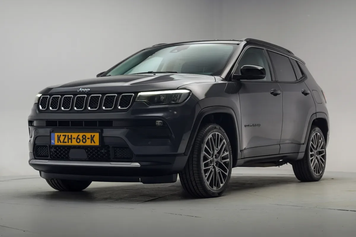 Jeep Compass (2023) — foto 1