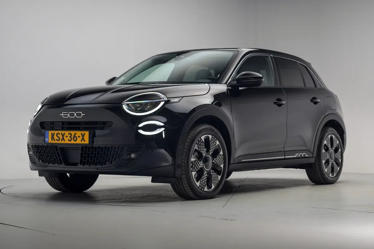 Fiat 600e (2025) — foto 1