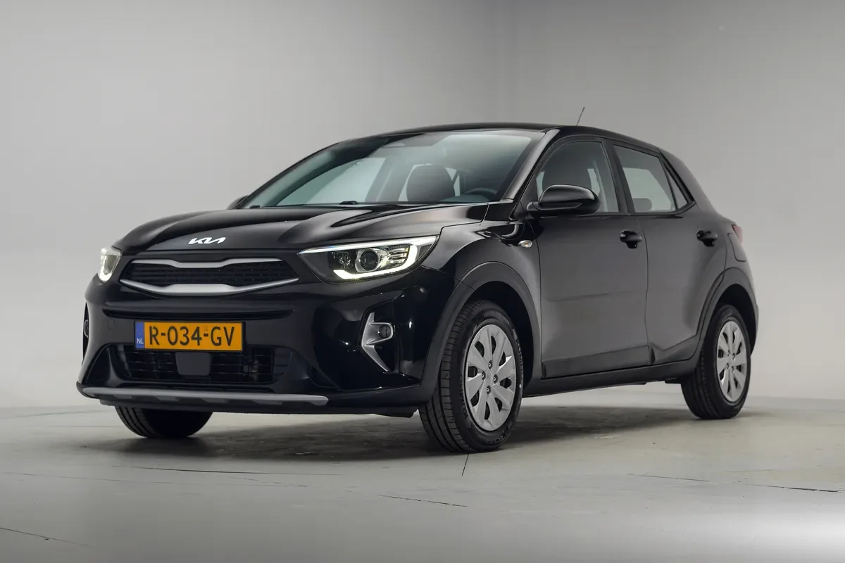 Kia Stonic (2022) — foto 1
