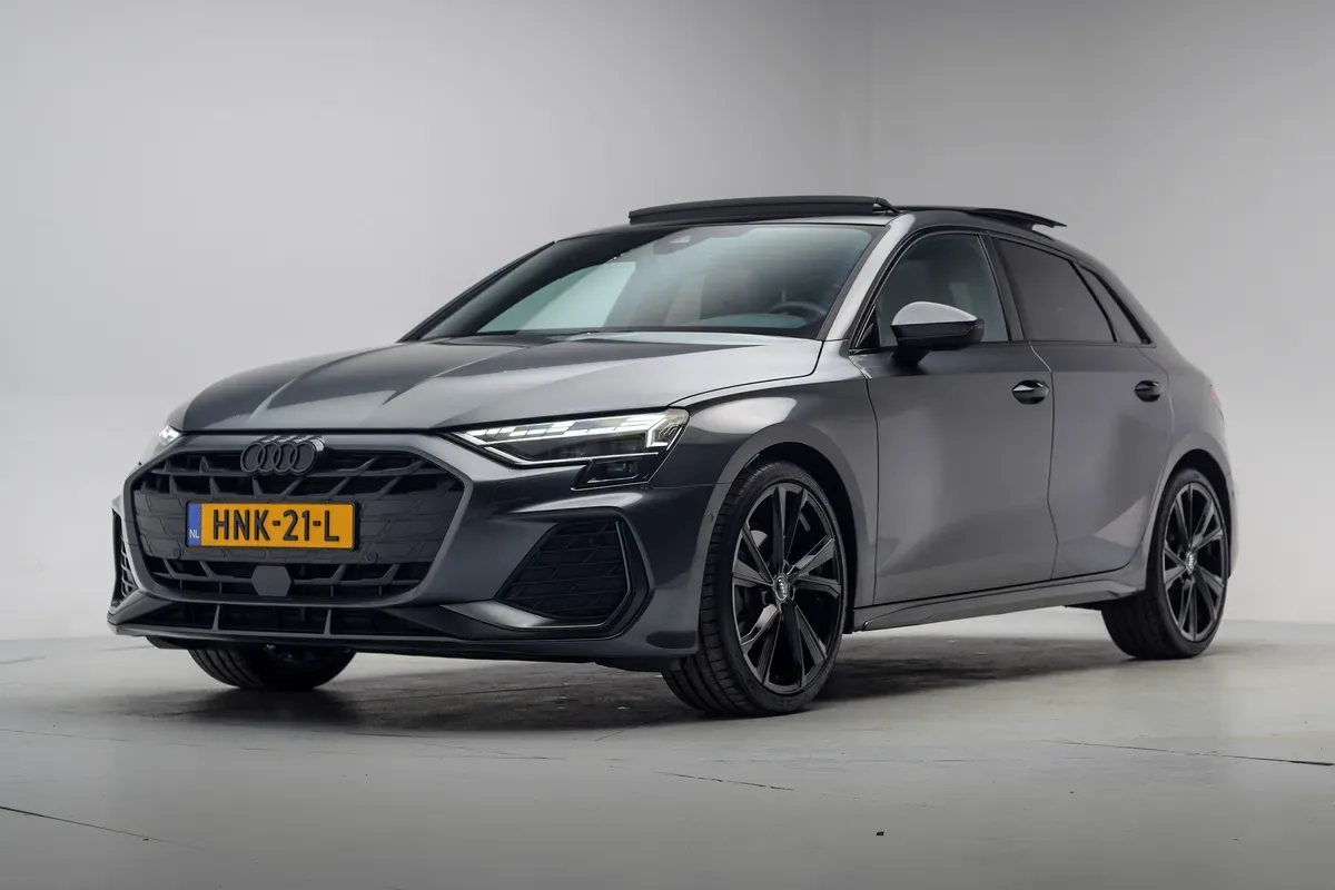 Audi A3 (2024) — foto 1