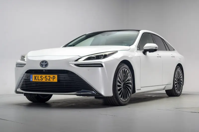 Toyota Mirai (2022)