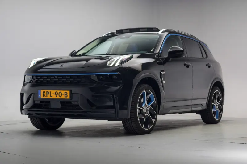 Lynk & Co 01 (2022)