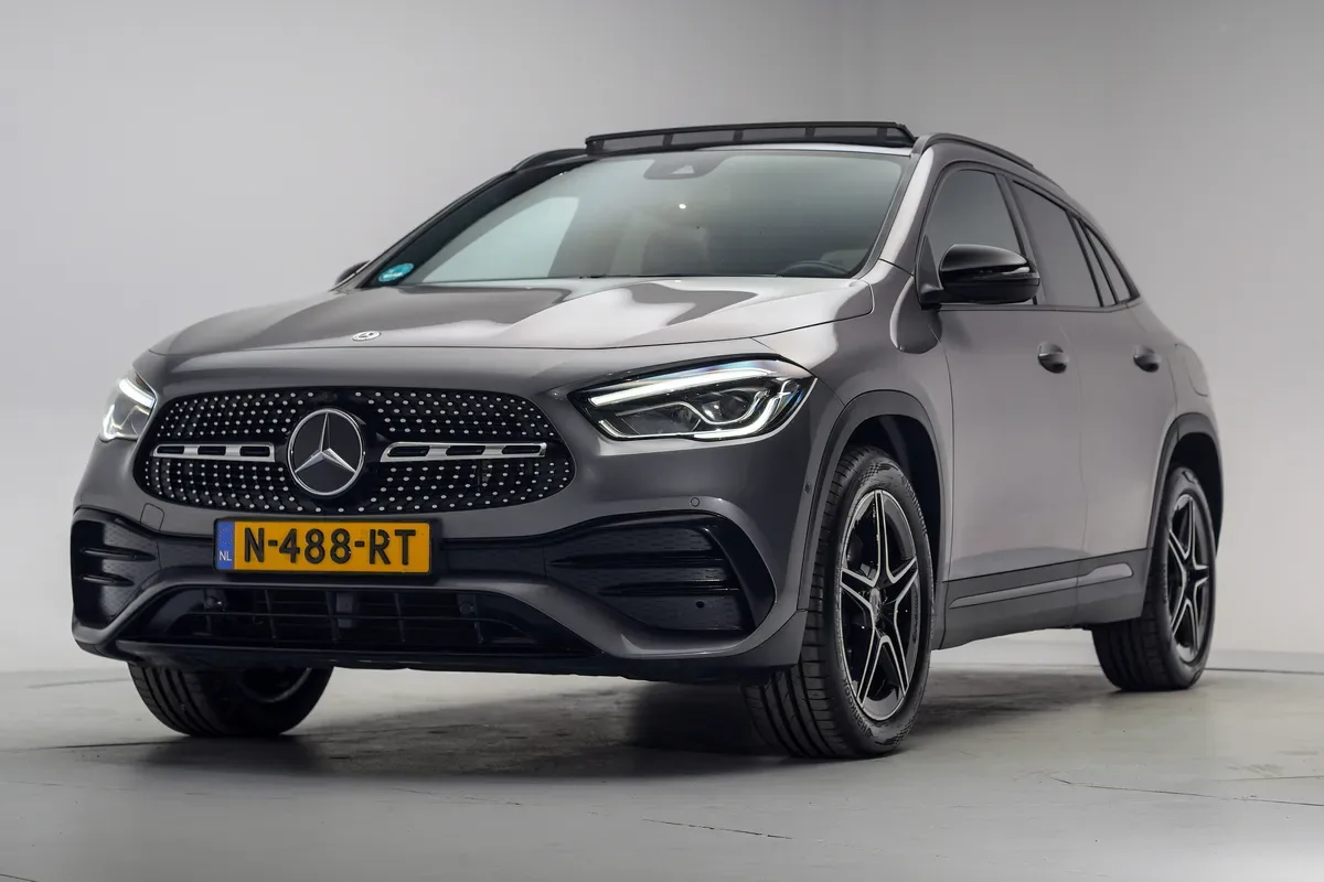 Mercedes-Benz GLA-Klasse (2021) — foto 1