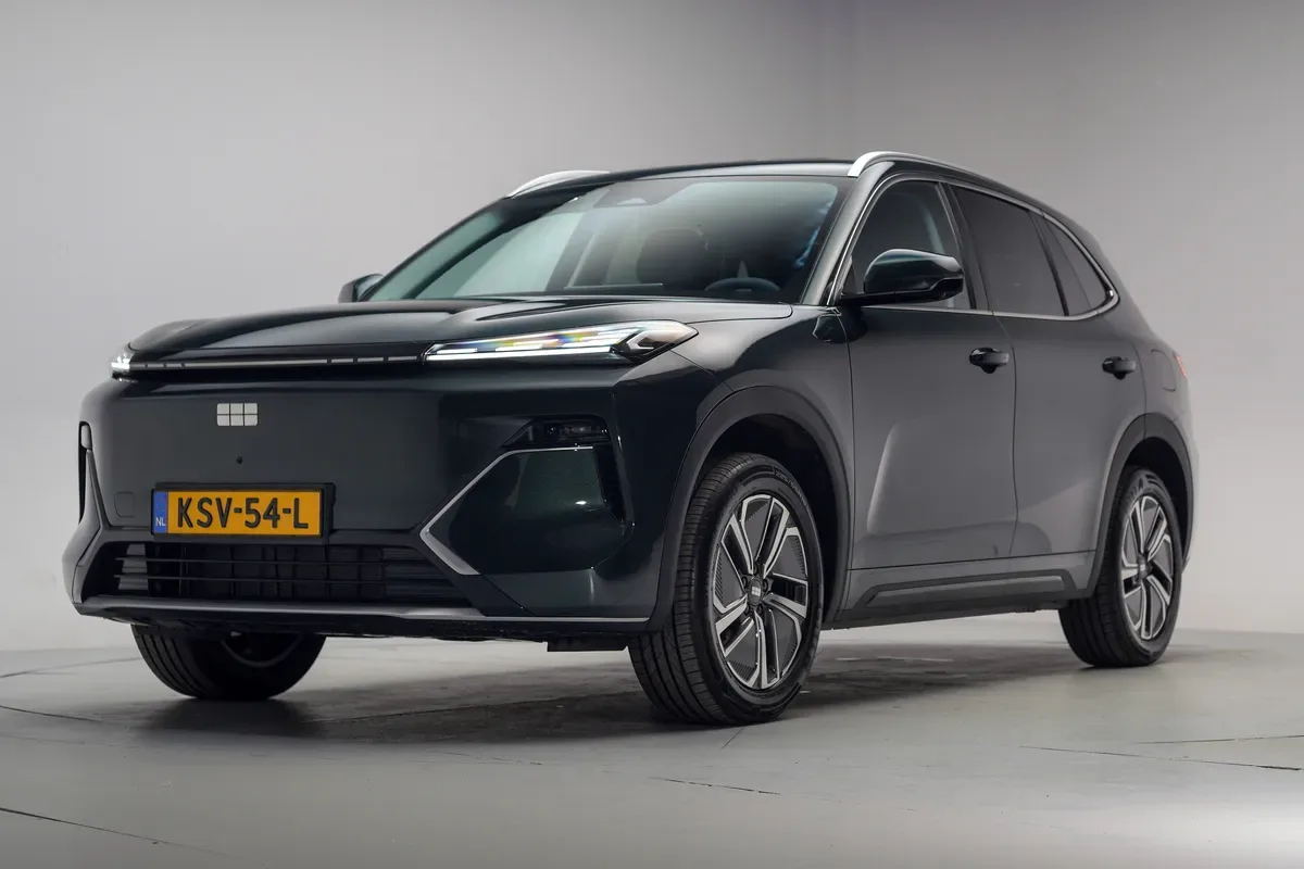 Geely Starray EM-i (2026) — foto 1
