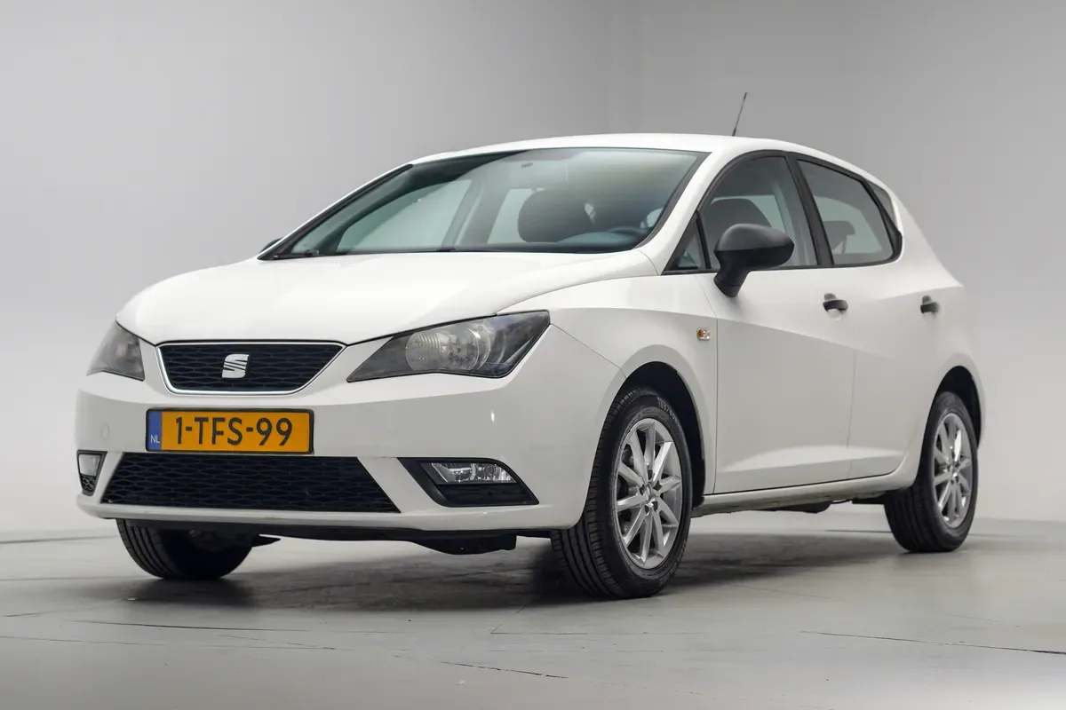 SEAT Ibiza (2012) — foto 1