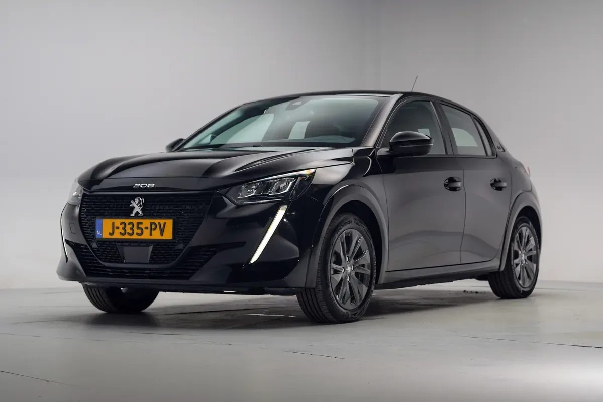 Peugeot e-208 (2020) — foto 1