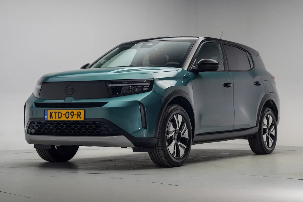Opel Frontera (2025) — foto 1