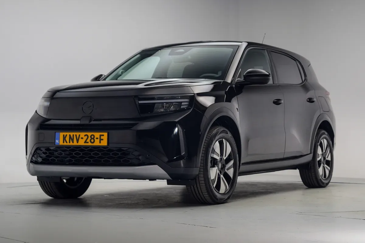 Opel Frontera (2025) — foto 1