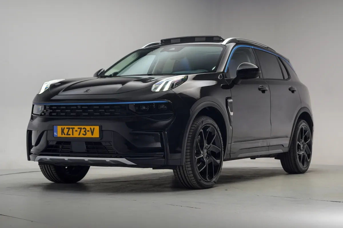 Lynk & Co 01 (2022) — foto 1