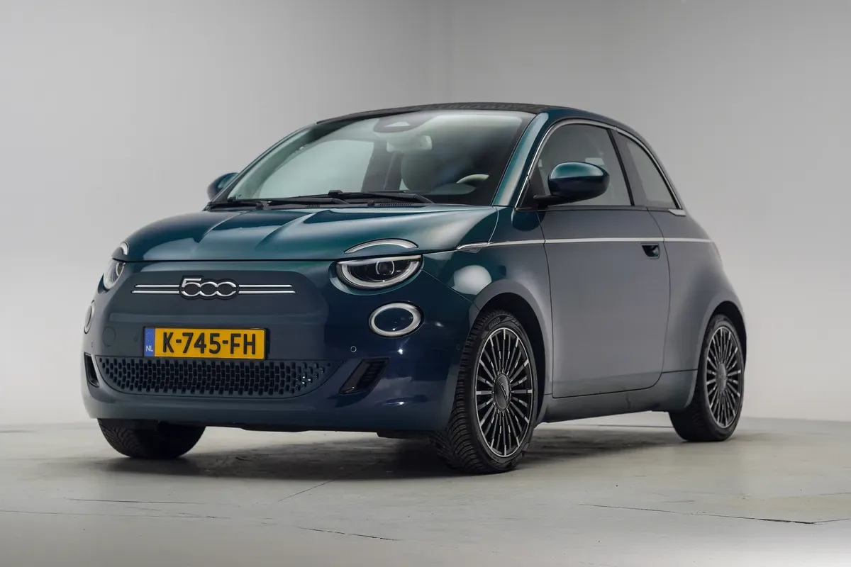 Fiat 500C (2020) — foto 1