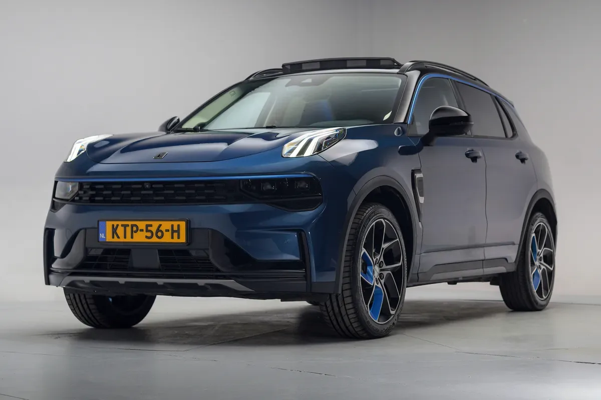 Lynk & Co 01 (2023) — foto 1