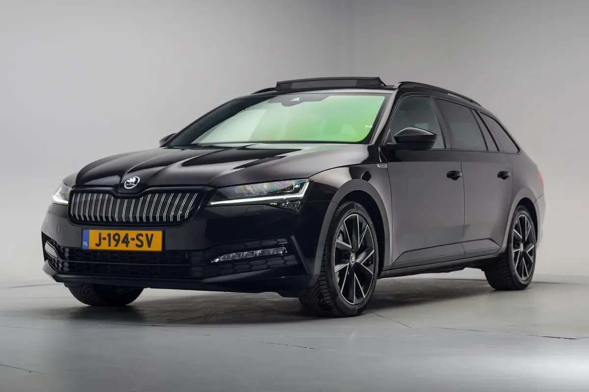Škoda Superb (2020) — foto 1