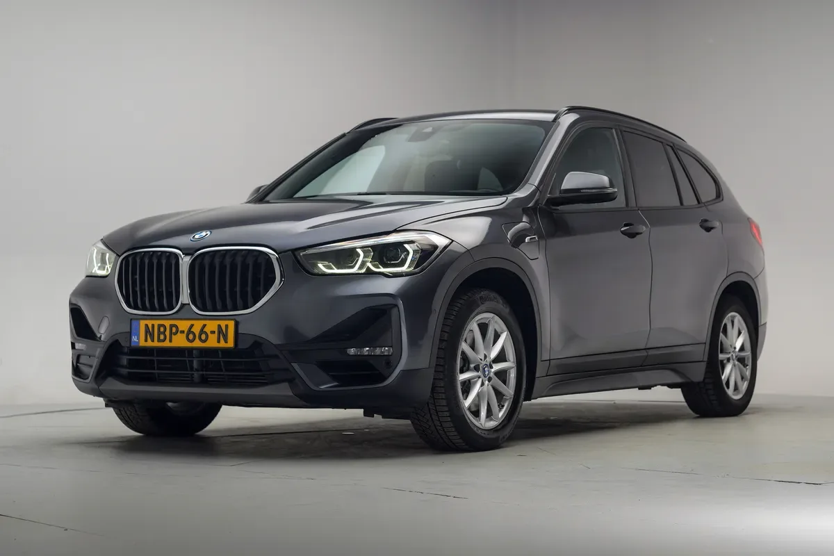 BMW X1 (2022) — foto 1