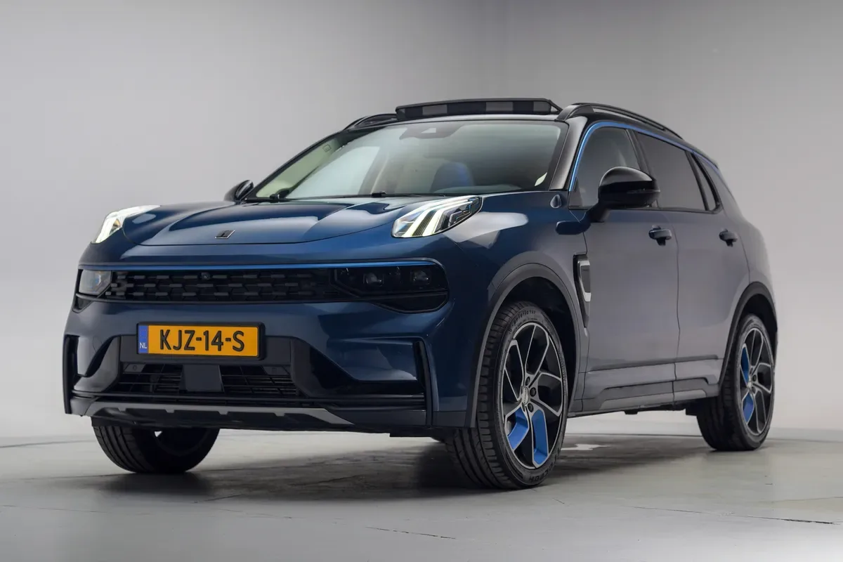 Lynk & Co 01 (2022) — foto 1