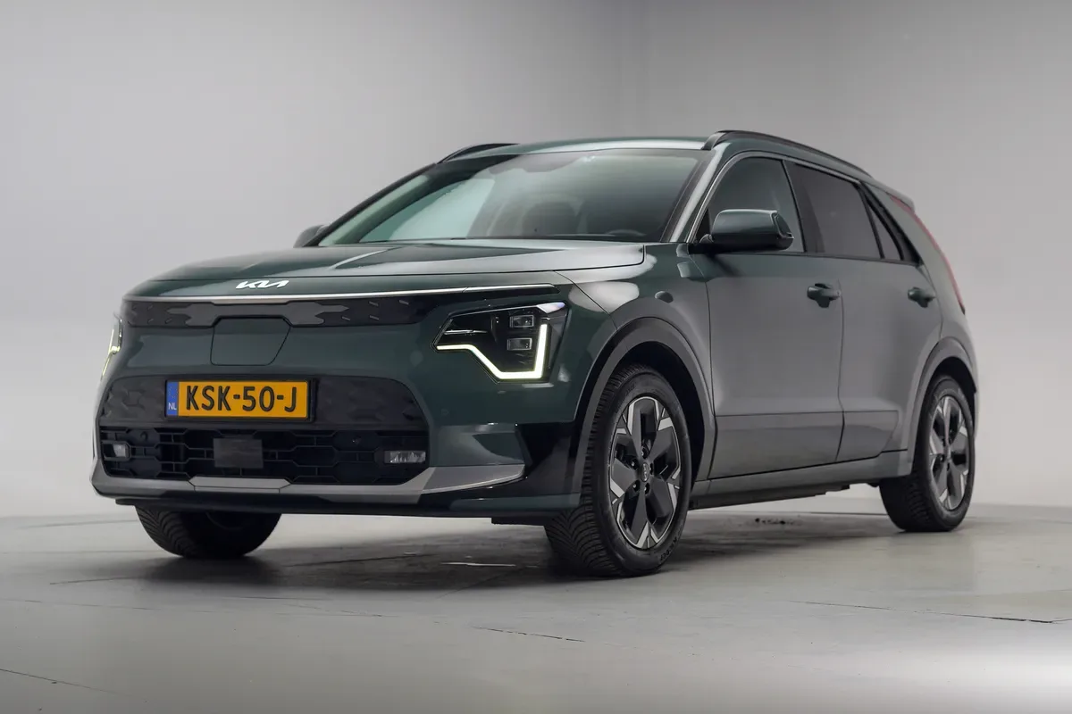 Kia Niro (2023) — foto 1