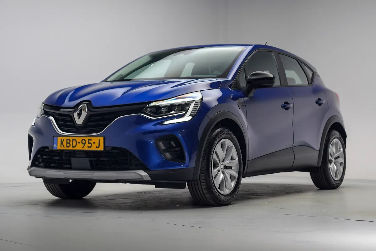 Renault Captur (2023) — foto 1