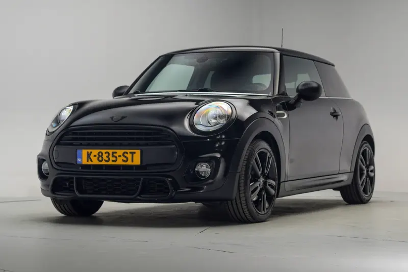 MINI One (2017)