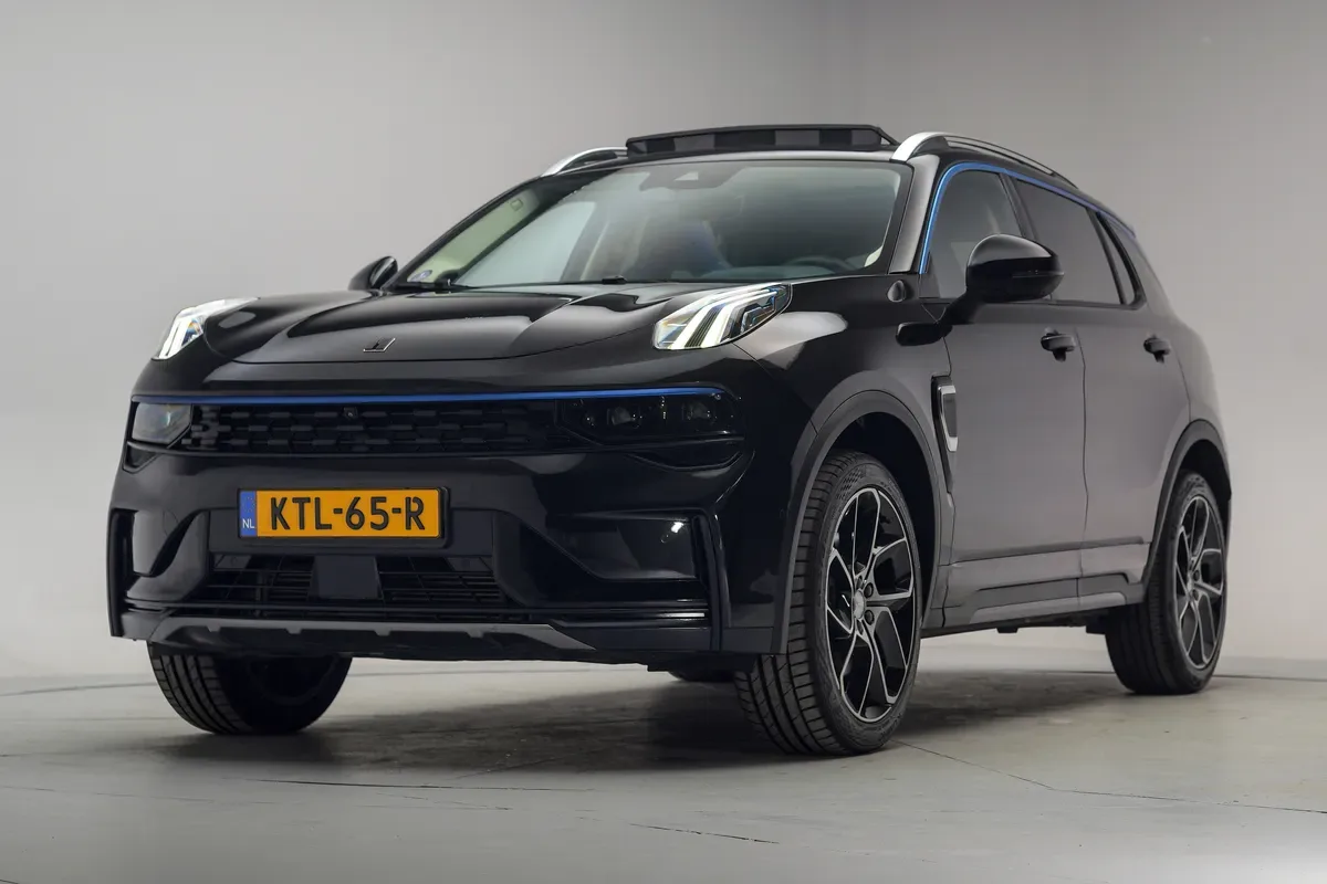 Lynk & Co 01 (2023) — foto 1