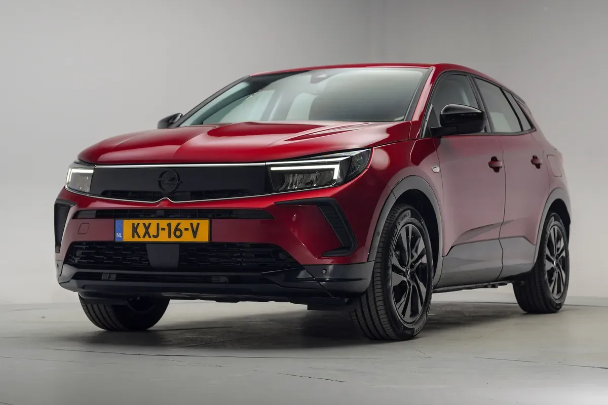 Opel Grandland (2024) — foto 1
