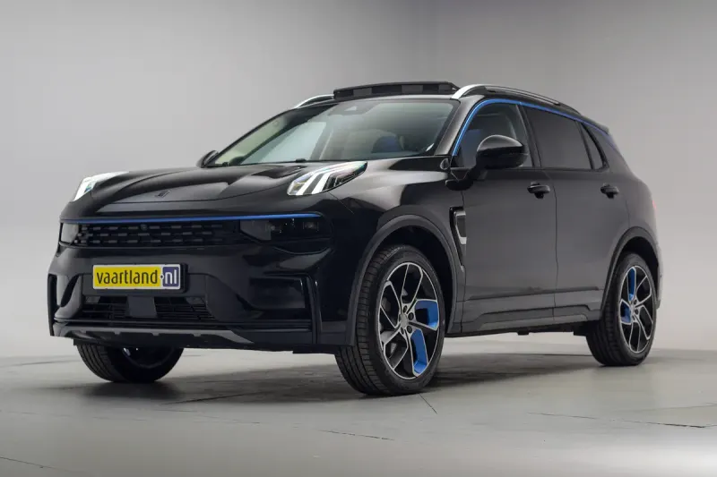 Lynk & Co 01 (2023)