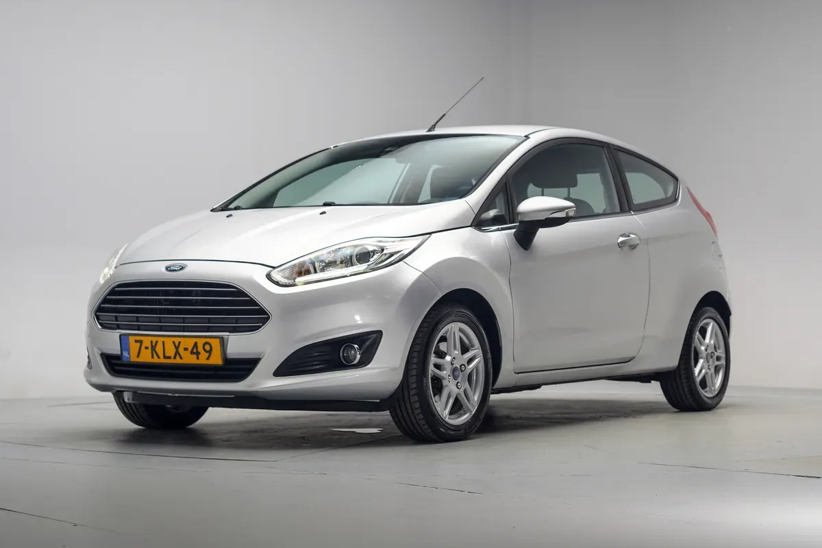 Ford Fiesta (2013) — foto 1