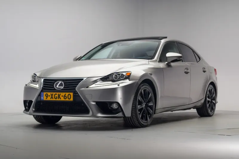 Lexus IS (2014)