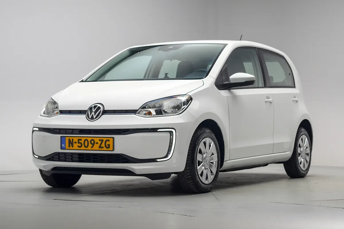 Volkswagen E-Up! (2021) — foto 1