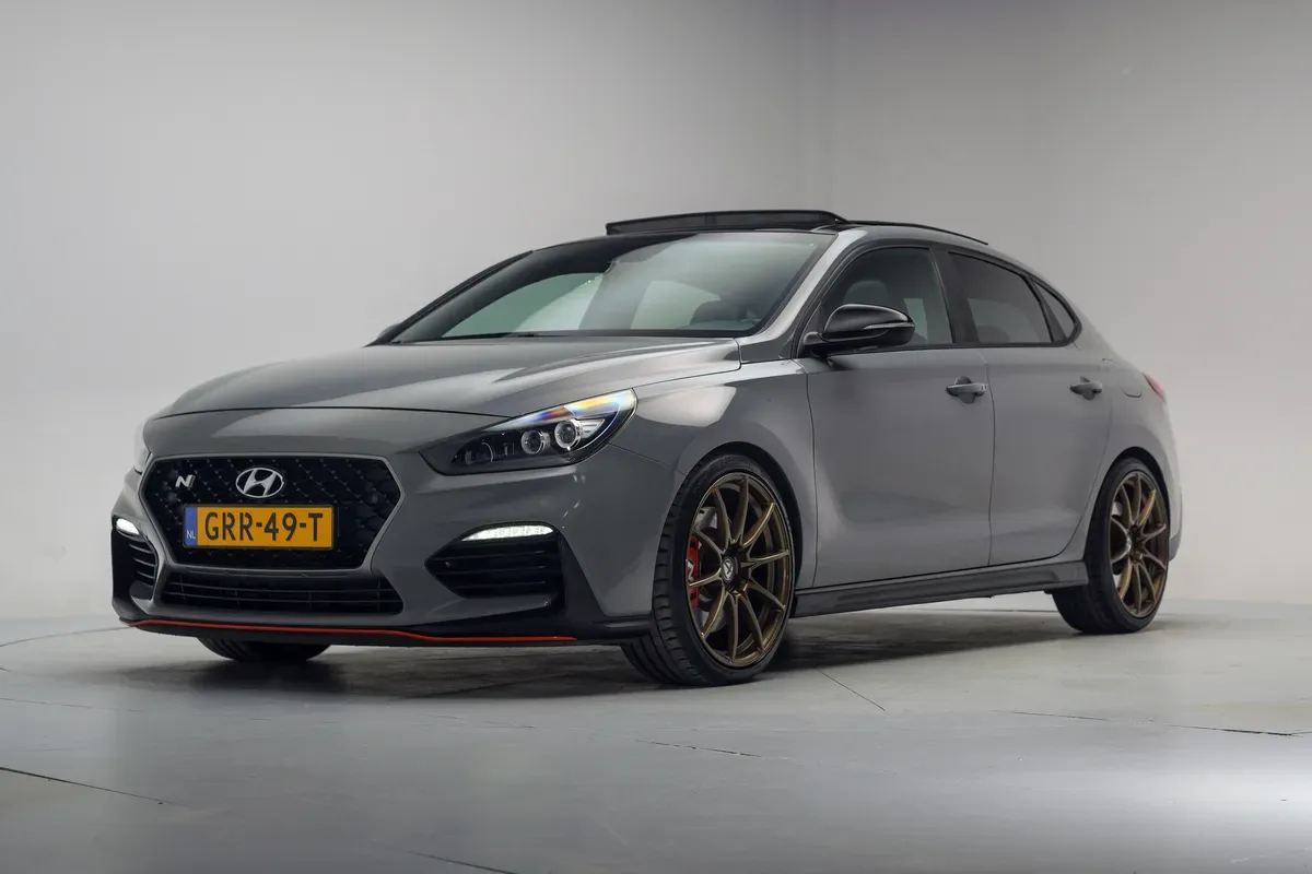 Hyundai i30 (2019) — foto 1
