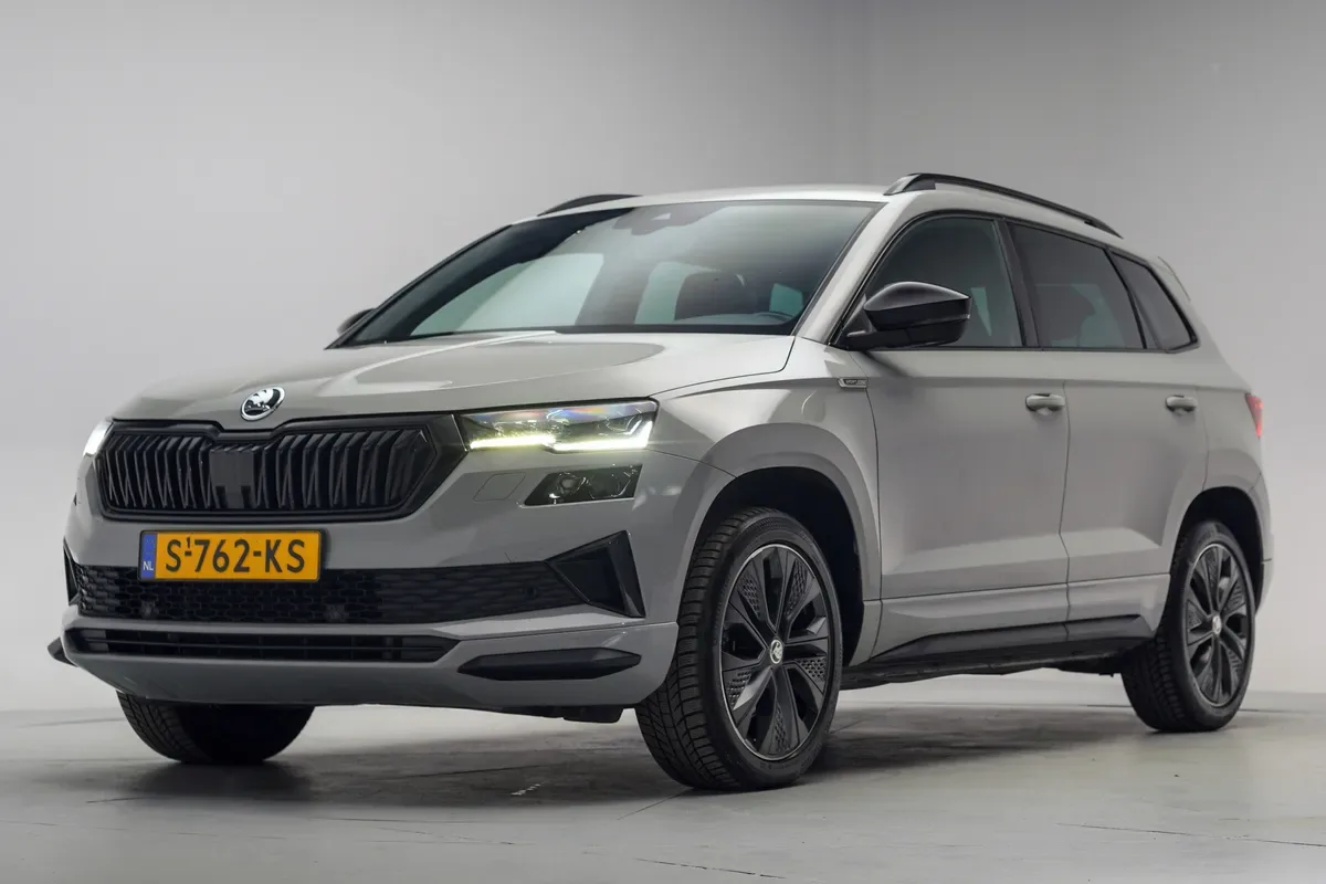 Škoda Karoq (2023) — foto 1