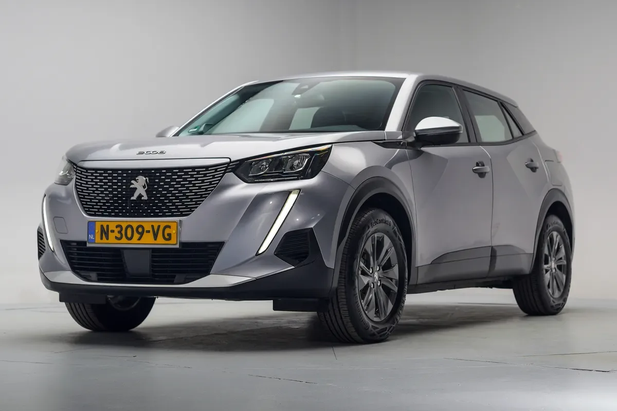Peugeot 2008 (2021) — foto 1