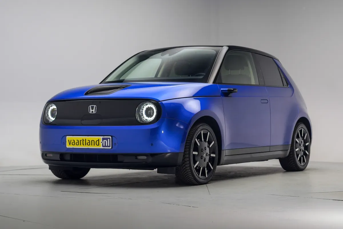 Honda E (2022) — foto 1