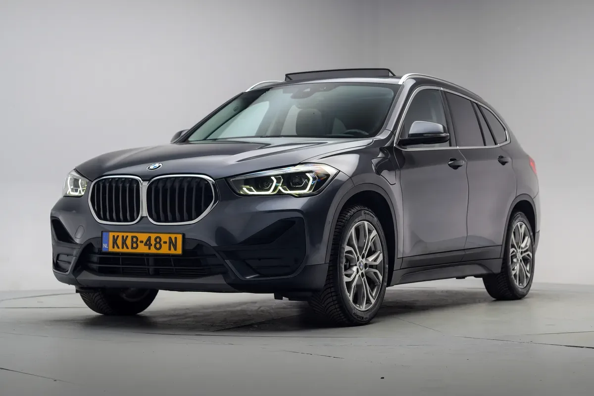 BMW X1 (2021) — foto 1