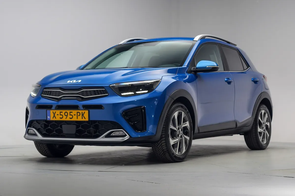 Kia Stonic (2024) — foto 1