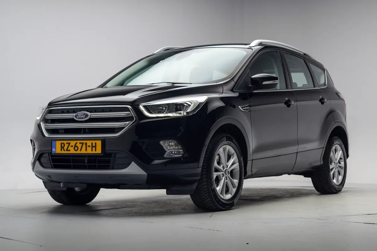 Ford Kuga (2018) — foto 1