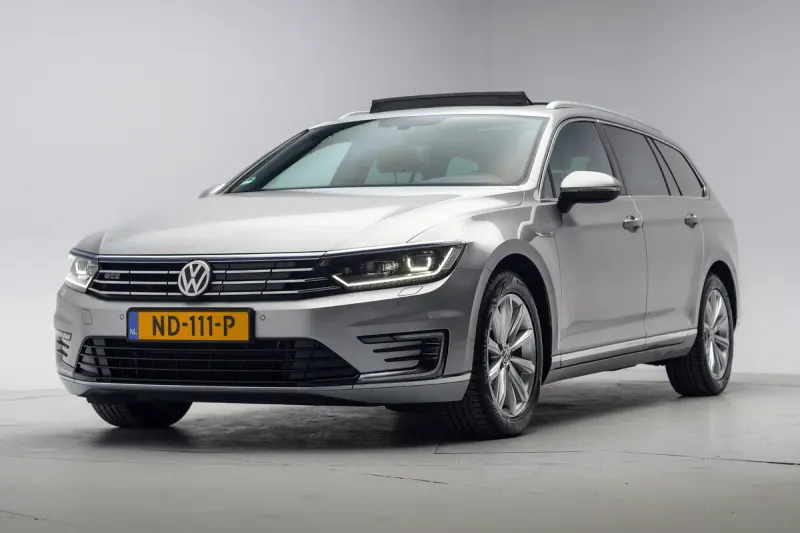 Volkswagen Passat (2016)