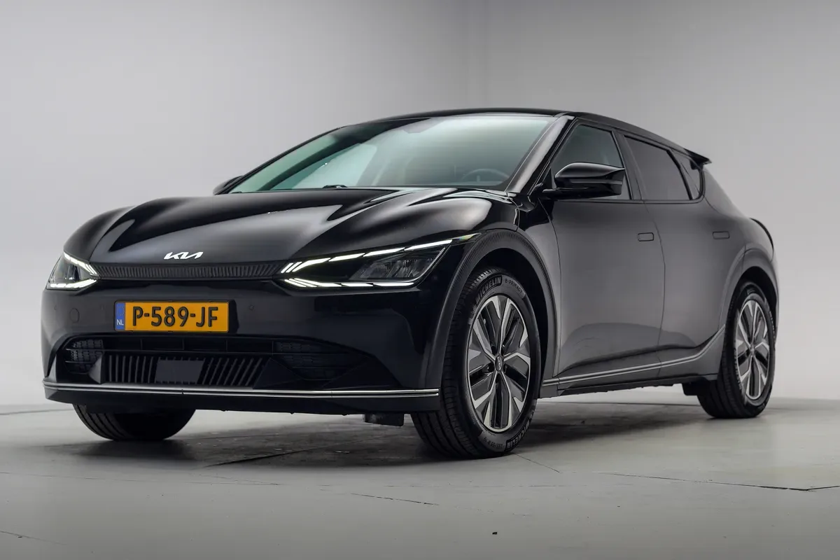 Kia EV6 (2022) — foto 1