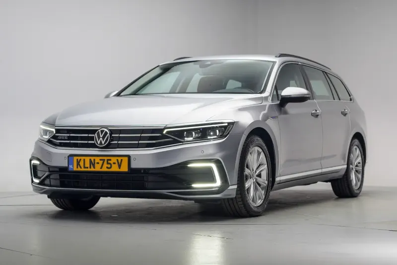 Volkswagen Passat (2022)