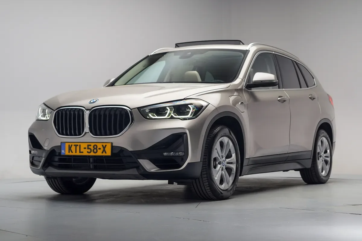 BMW X1 (2022) — foto 1