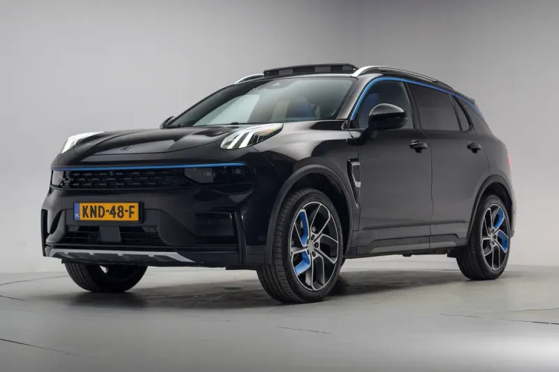 Lynk & Co 01 (2024)
