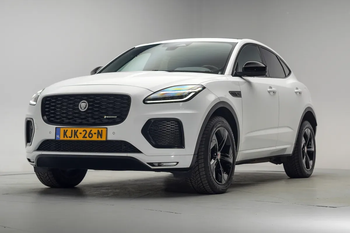 Jaguar E-Pace (2023) — foto 1