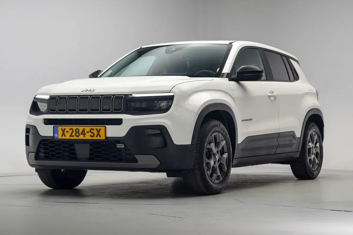 Jeep Avenger (2024) — foto 1