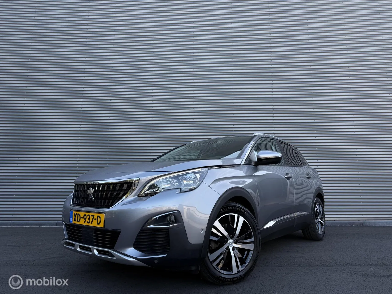Peugeot 3008 (2018) — foto 1