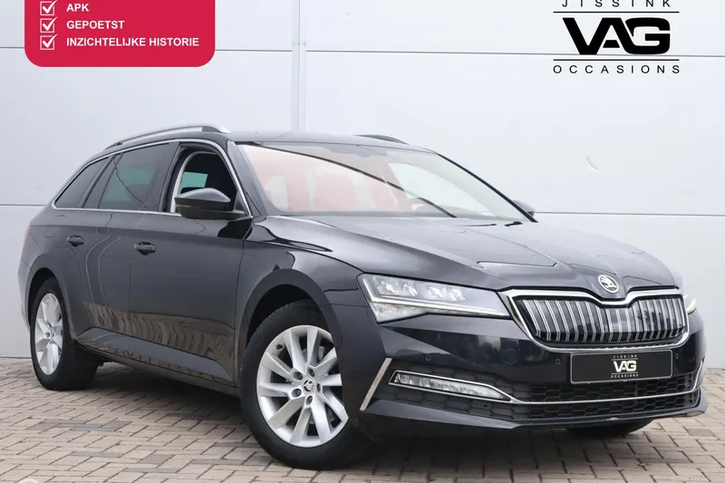 Škoda Superb (2023)
