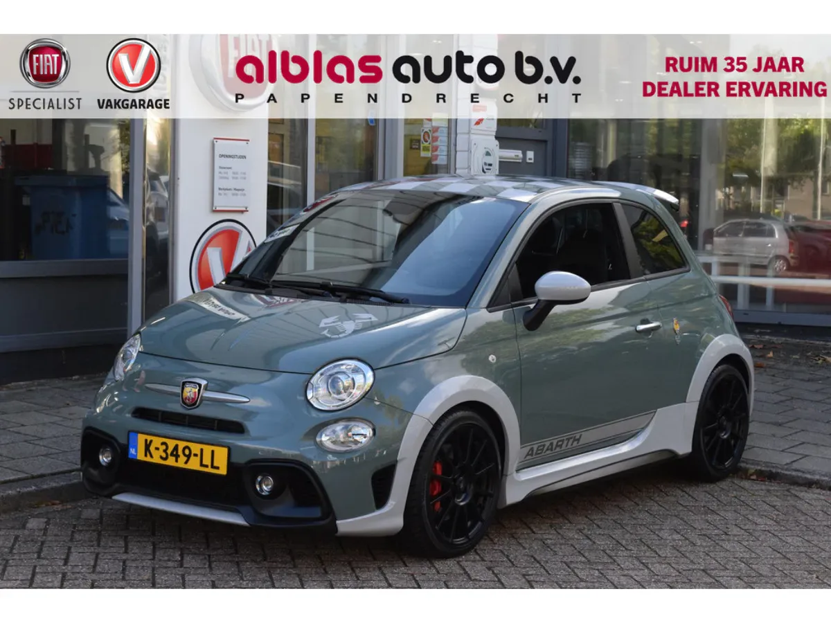 Abarth 695 (2021) — foto 1