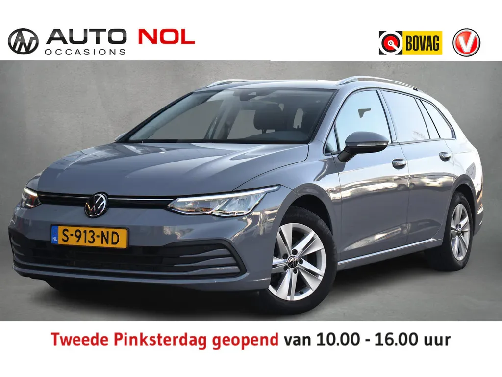 Volkswagen Golf (2023) — foto 1