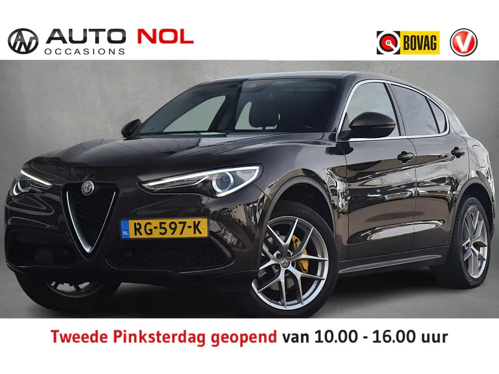 Alfa Romeo Stelvio (2017) — foto 1